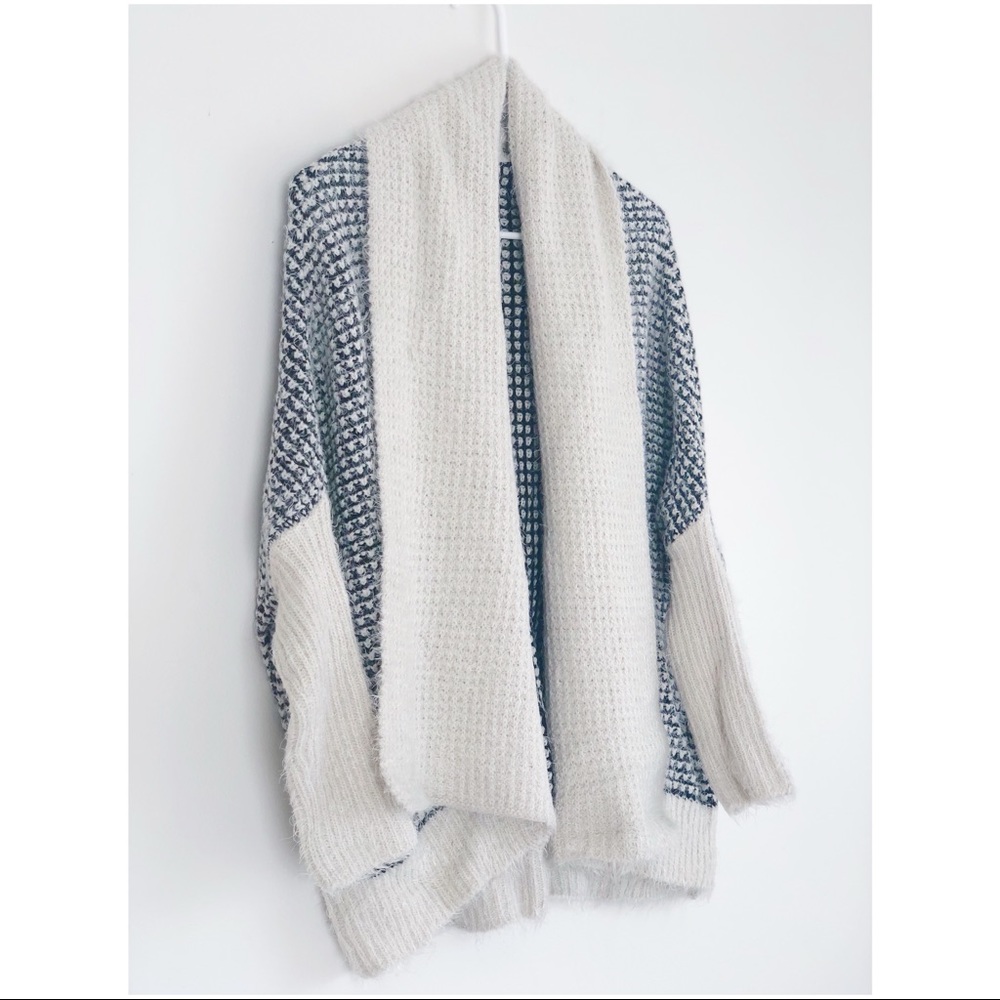 RD Style navy and cream Cardigan